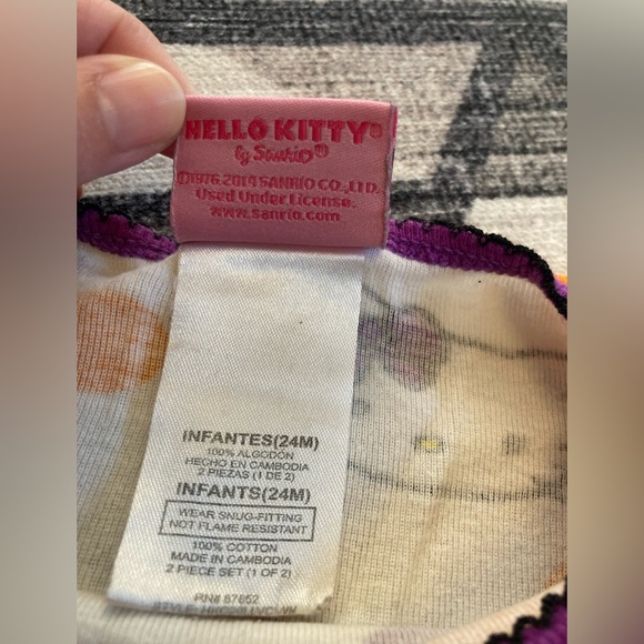 Hello Kitty Halloween PJs, 24 mo - Picture 6 of 9